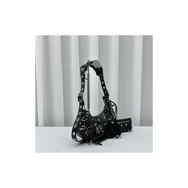 Balenciaga Le Cagole Shoulder Bag 016