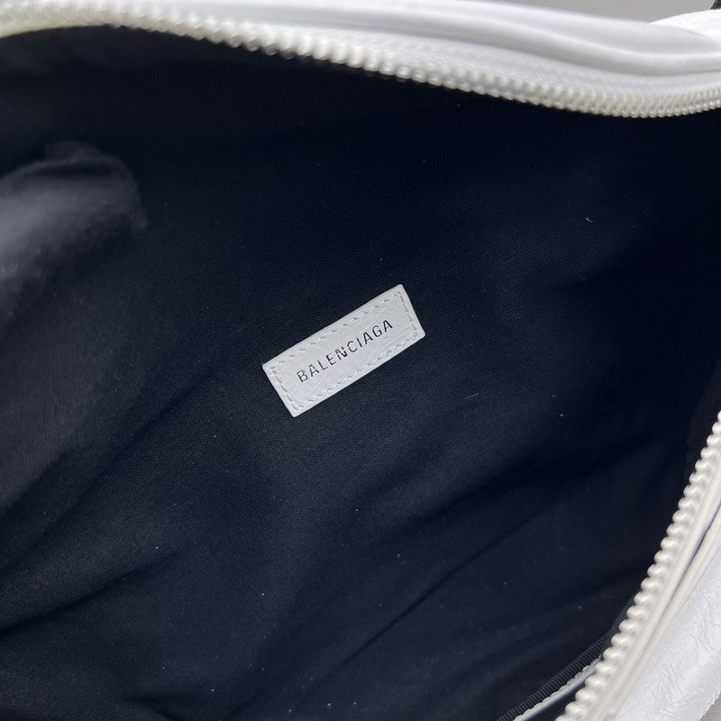 Balenciaga Explorer Belt Bag 033