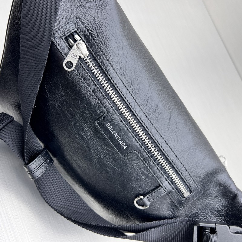 Balenciaga Explorer Belt Bag 033