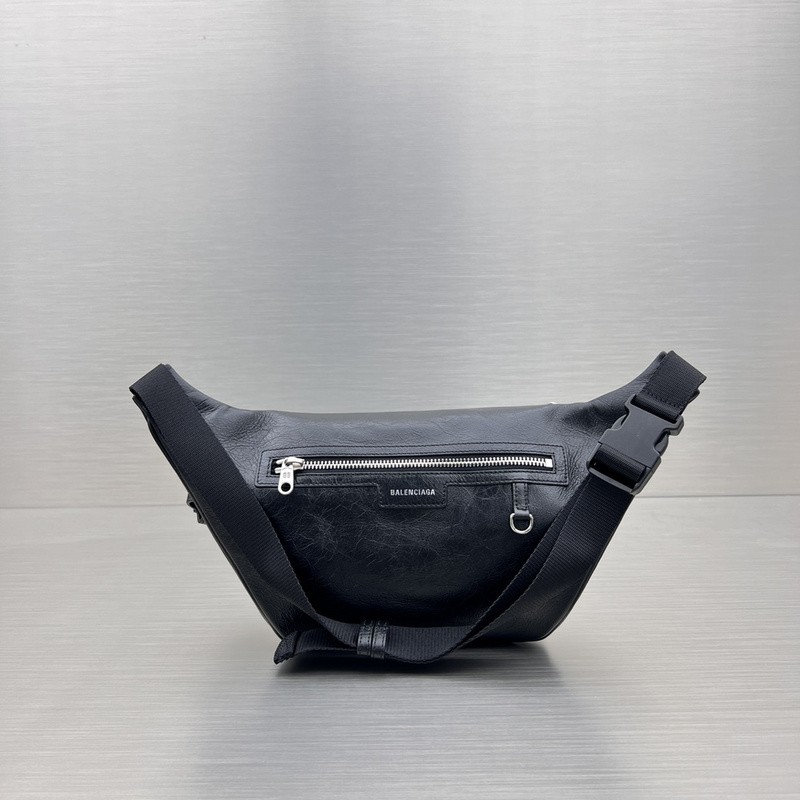 Balenciaga Explorer Belt Bag 033