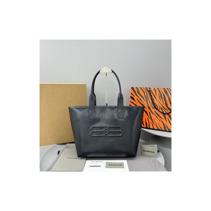 Balenciaga Logo Leather Tote Bag 045