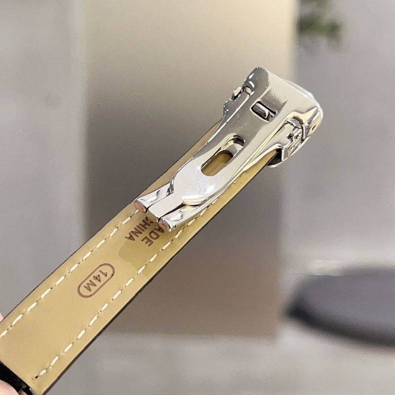 Cartier Tank