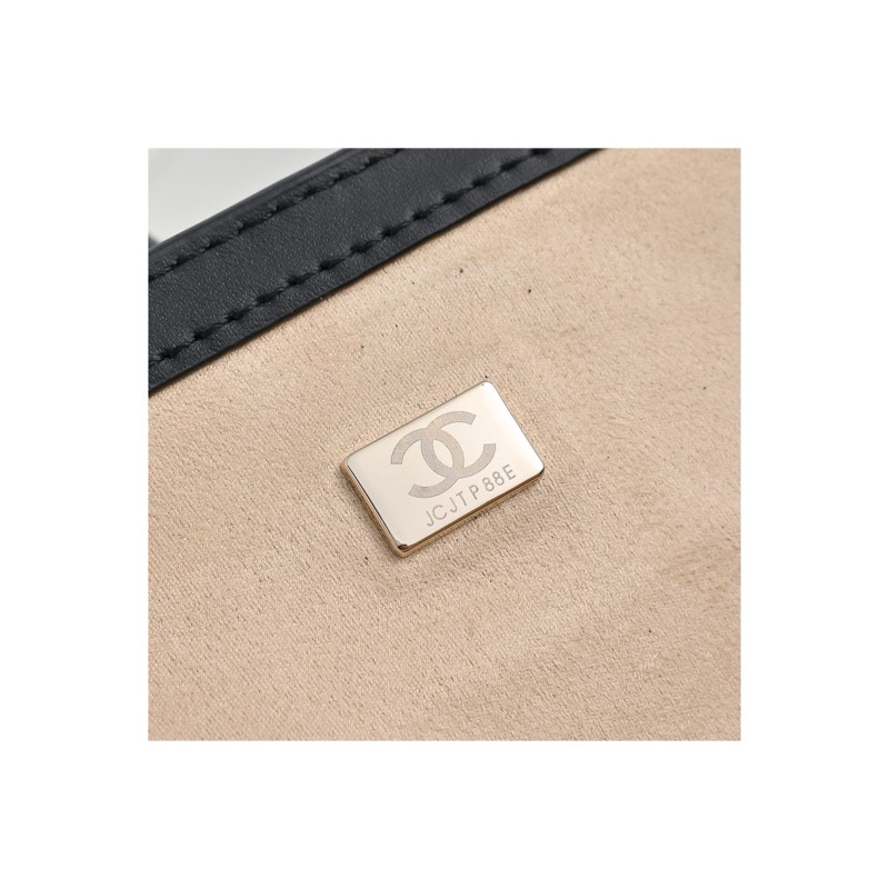 Chanel Tote Bag