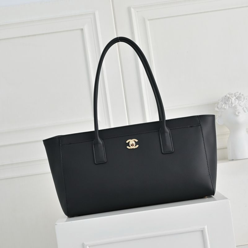 Chanel Tote Bag