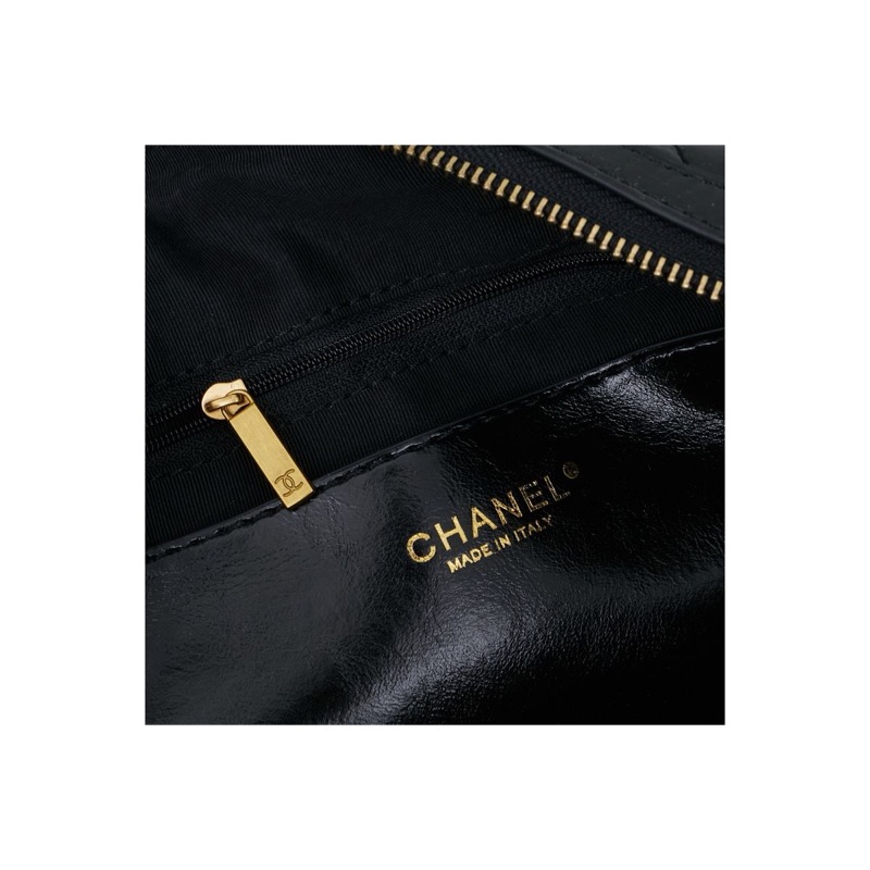 Chanel Quilted Handbag