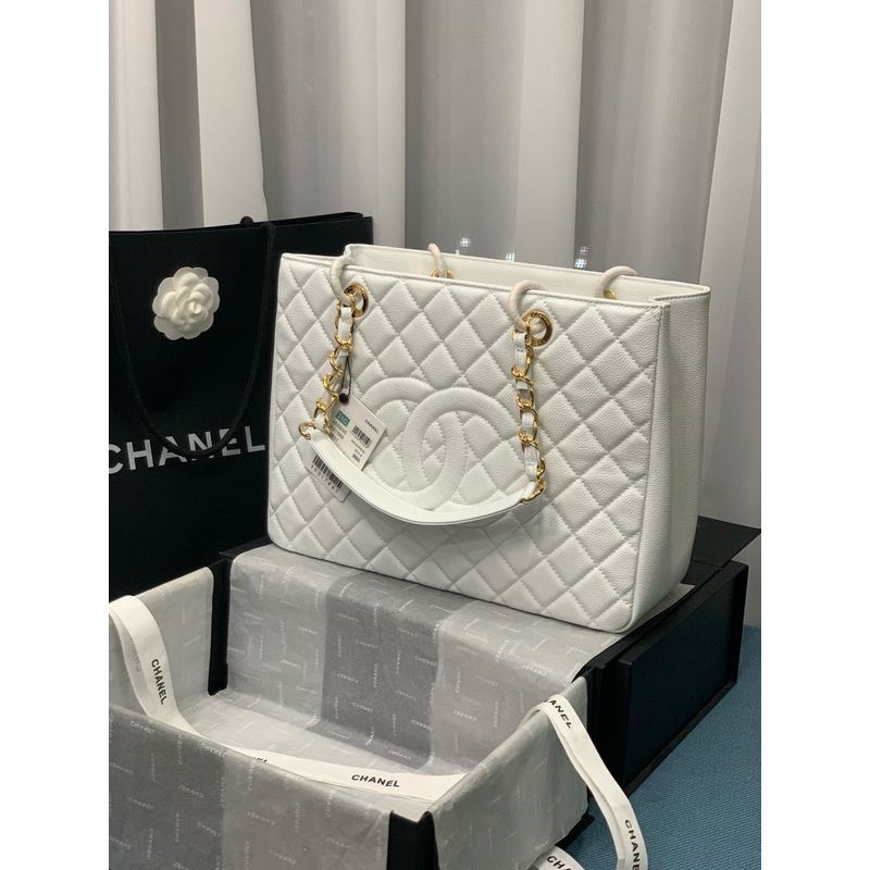 Chanel Quilted Handbag