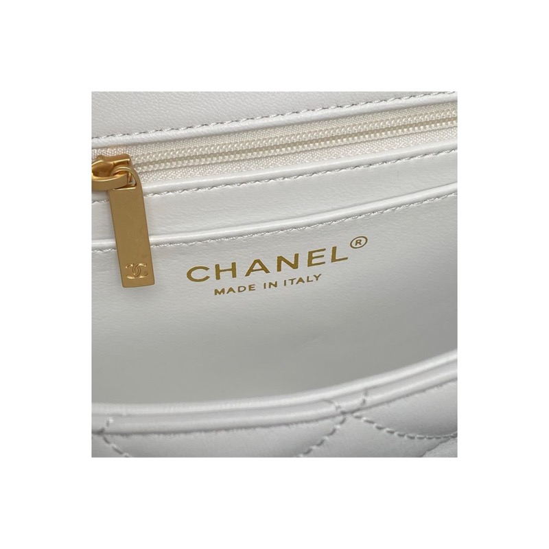 Chanel Chanel 19 Bag