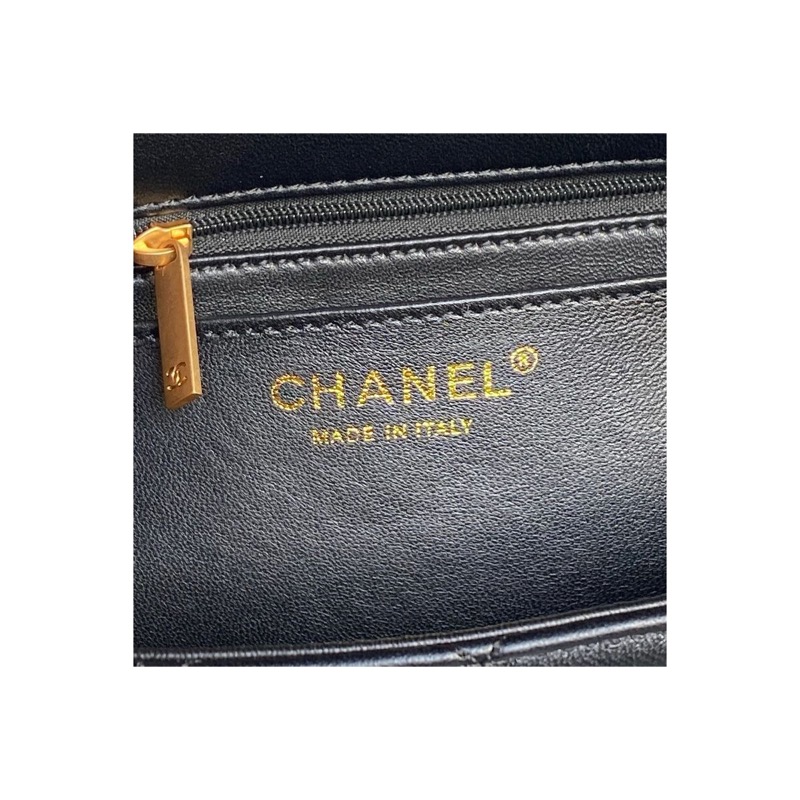 Chanel Quilted Handbag