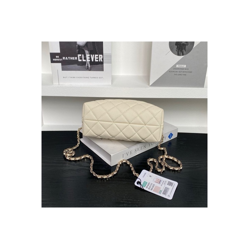 Chanel Wallet on Chain