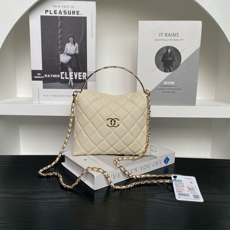 Chanel Wallet on Chain