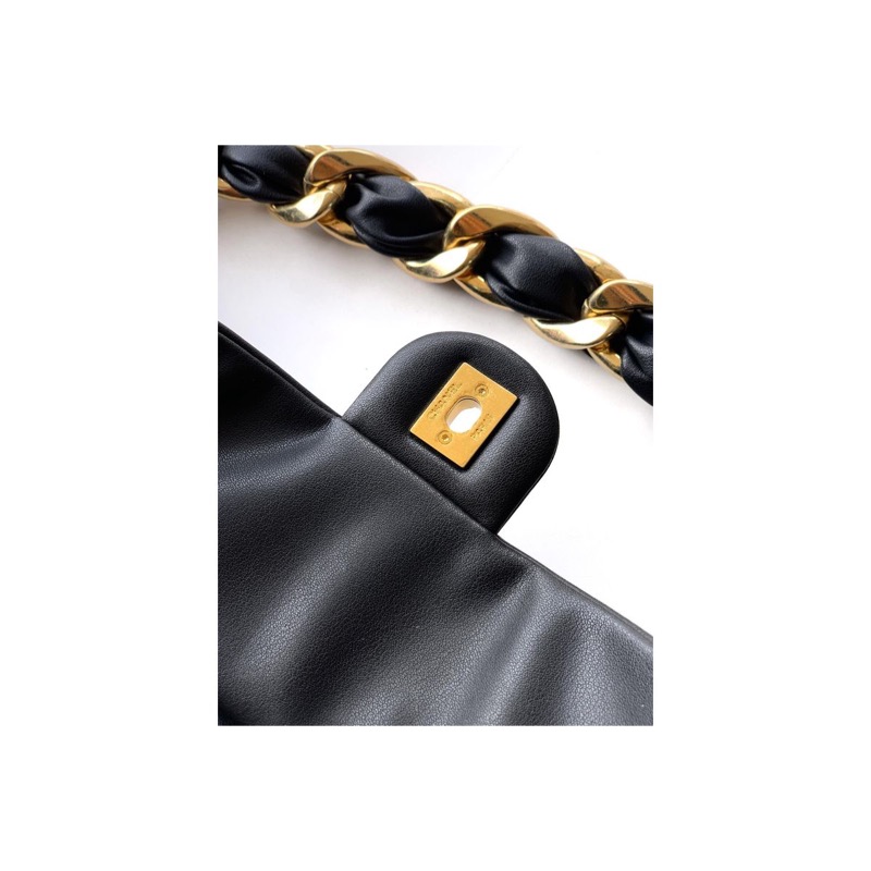 Chanel Chanel 25 Bag
