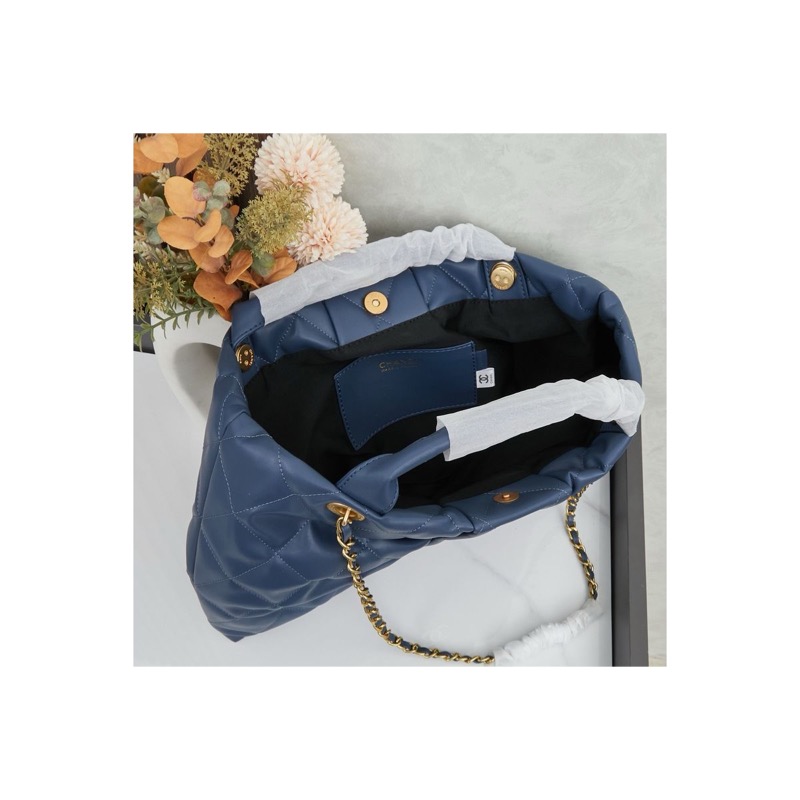 Chanel Quilted Handbag