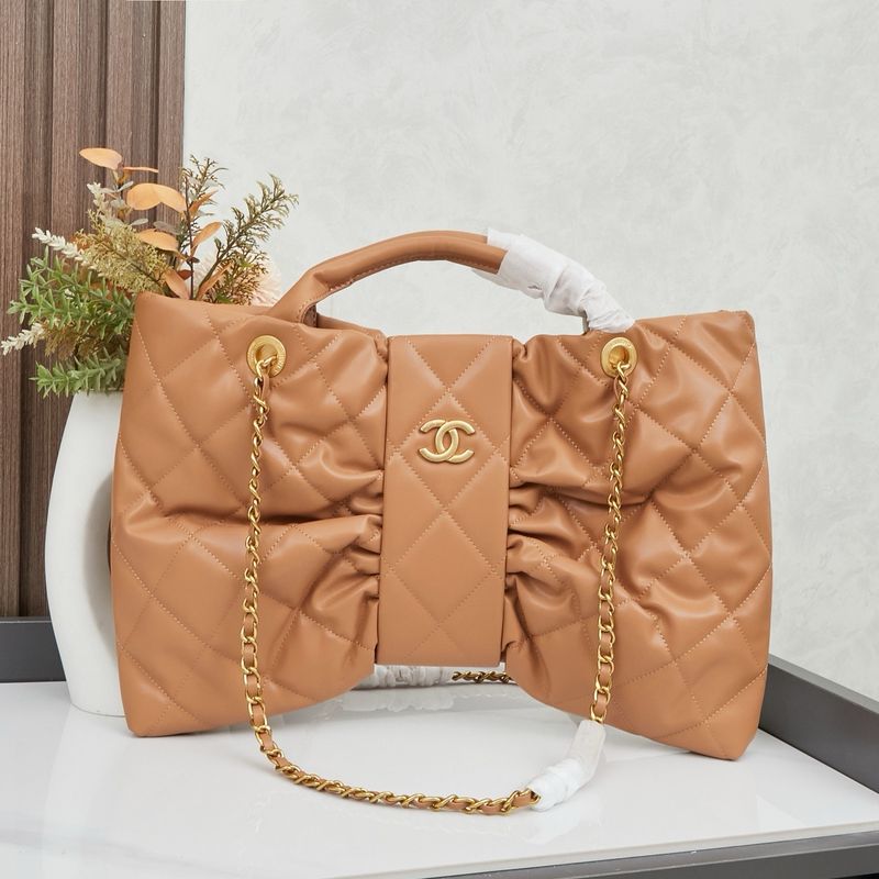 Chanel Chanel 19 Quilted Bag