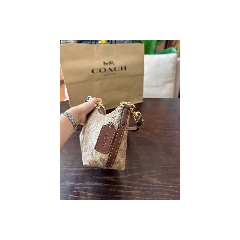 Coach Shoulder Bag