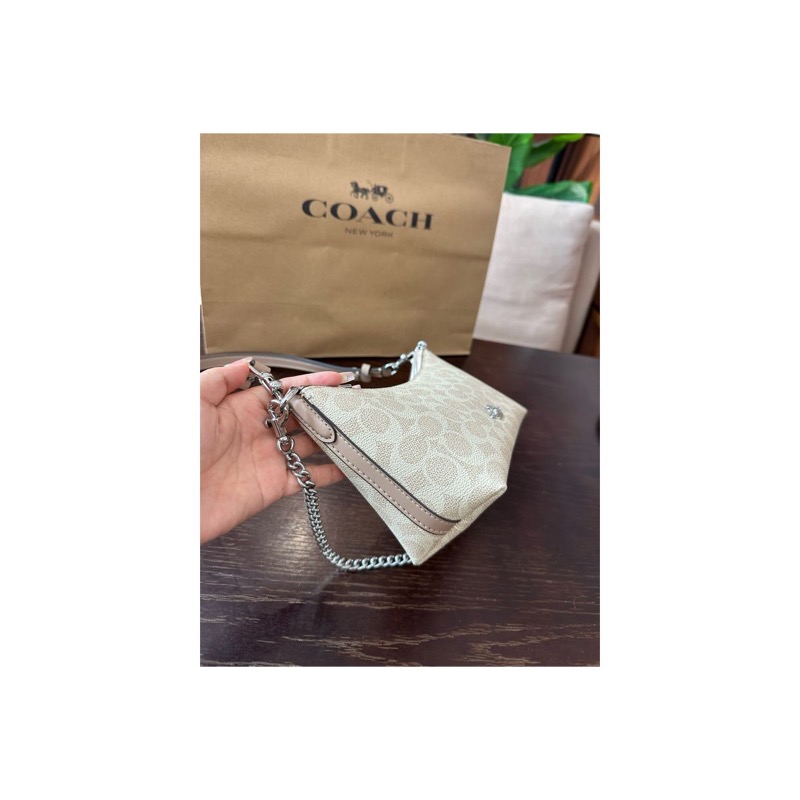 Coach Shoulder Bag