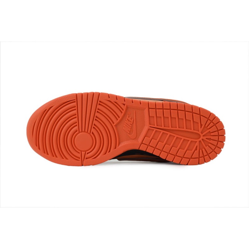 Nike Dunk Low SB 'Orange Lobster' Special Box FD8776-800