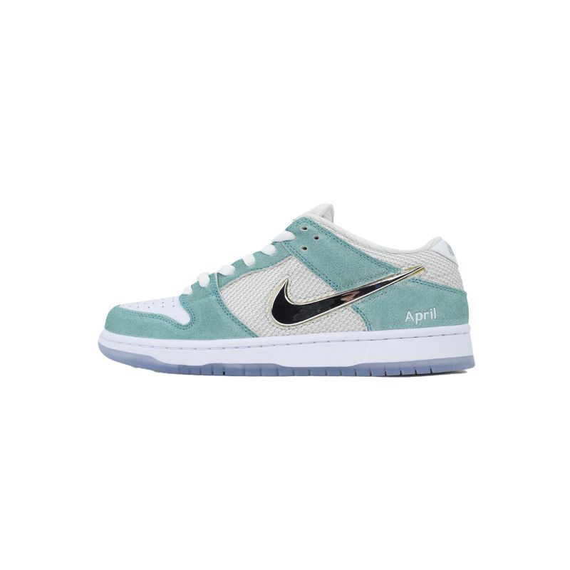 Nike Dunk FD2562-400