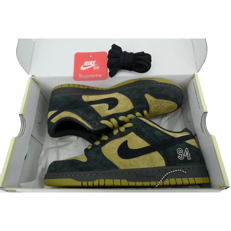 Nike Dunk Low SB 'Camper Green' HQ8487-300