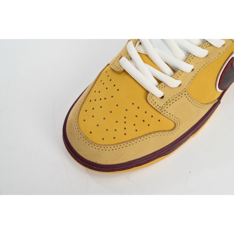 Nike Dunk Newcastle Brown Ale 313170-741