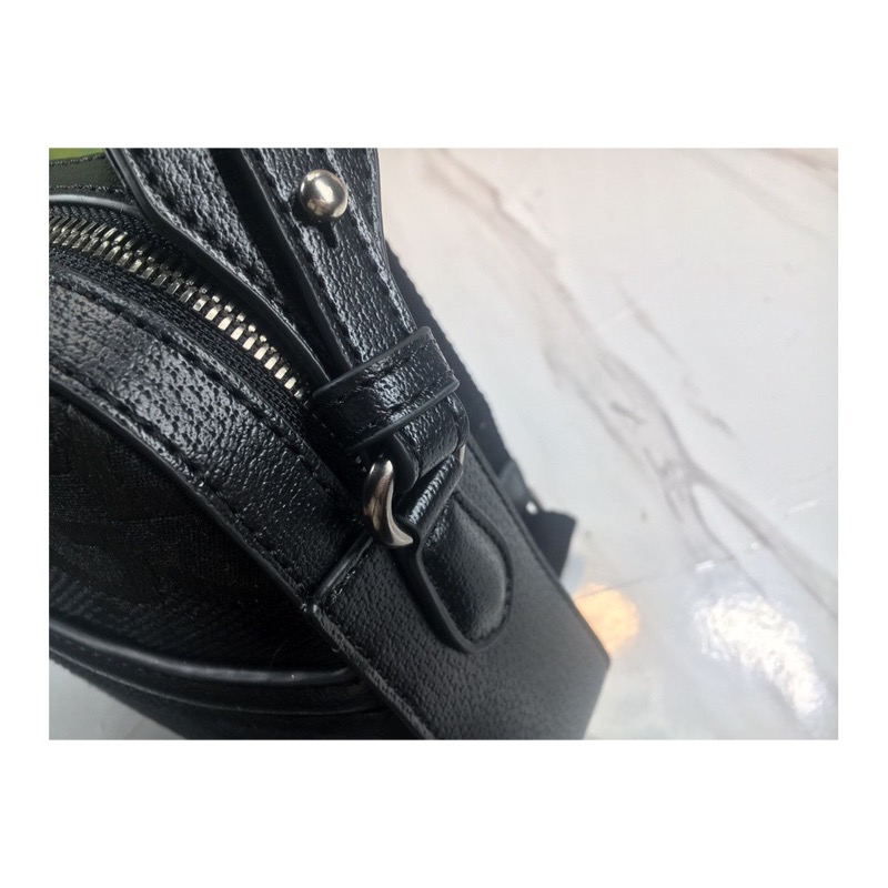 Gucci Crossbody Bag