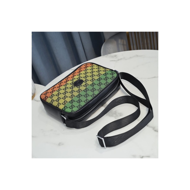 Gucci Shoulder Bag