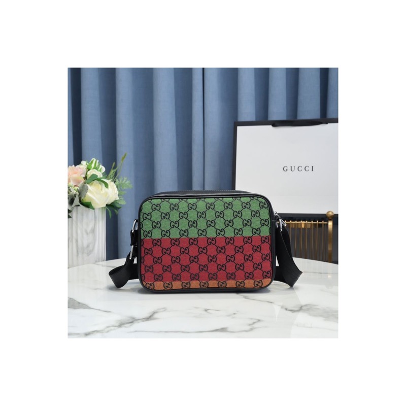 Gucci Shoulder Bag