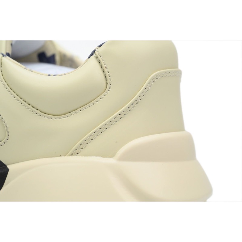 Gucci Rhyton Sneaker