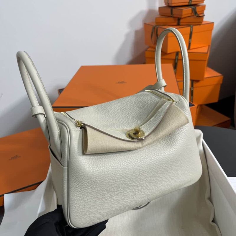 Hermès Lindy Bag