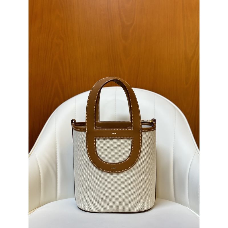Hermès Quilted Handbag