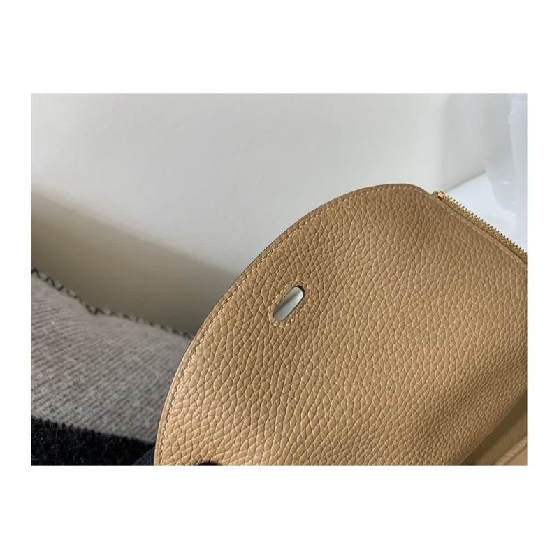 Hermès Lindy Bag