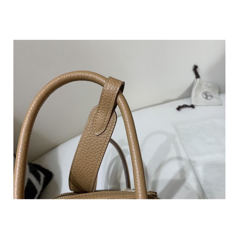 Hermès Lindy Bag