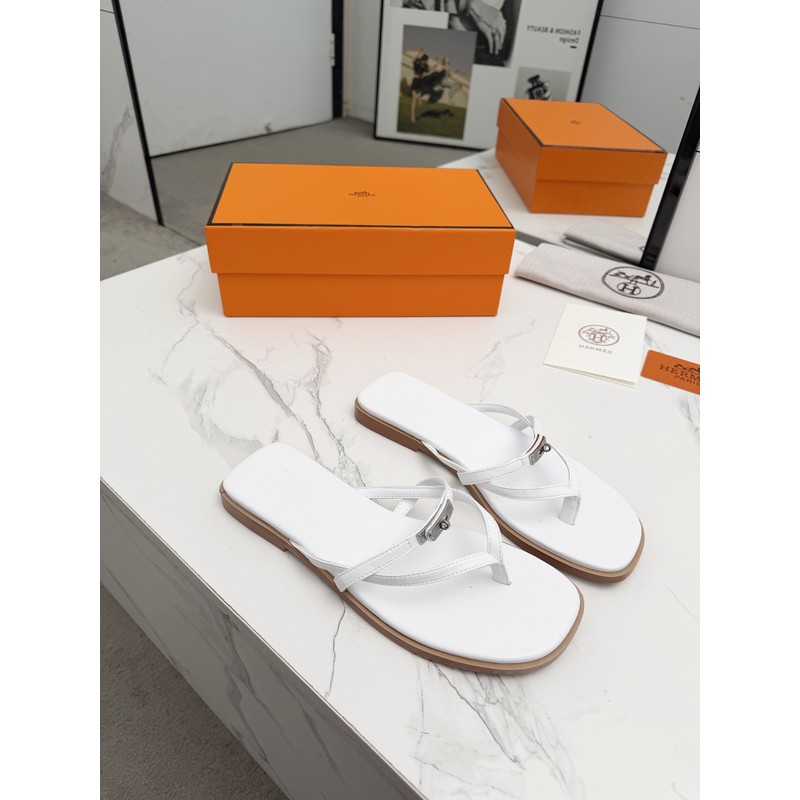 Hermès Thong Sandal 151