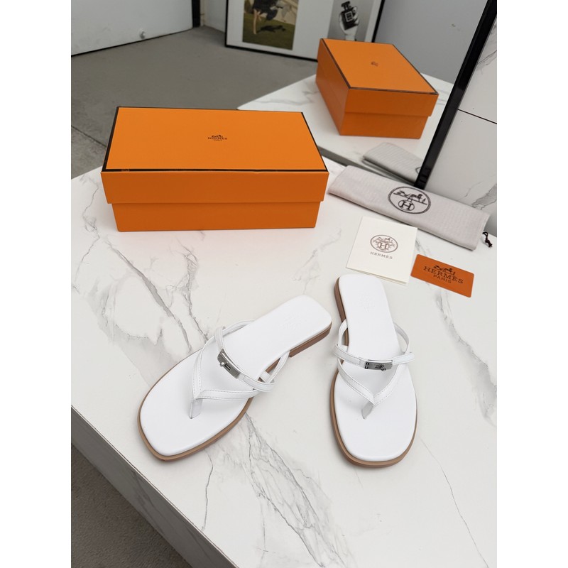 Hermès Thong Sandal 151