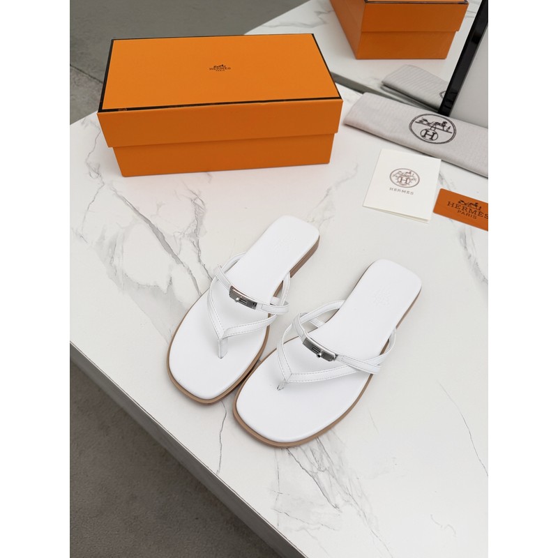 Hermès Thong Sandal 151