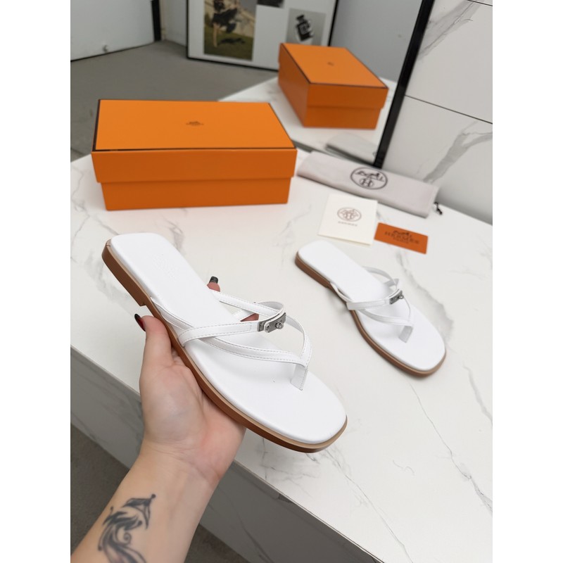 Hermès Thong Sandal 151