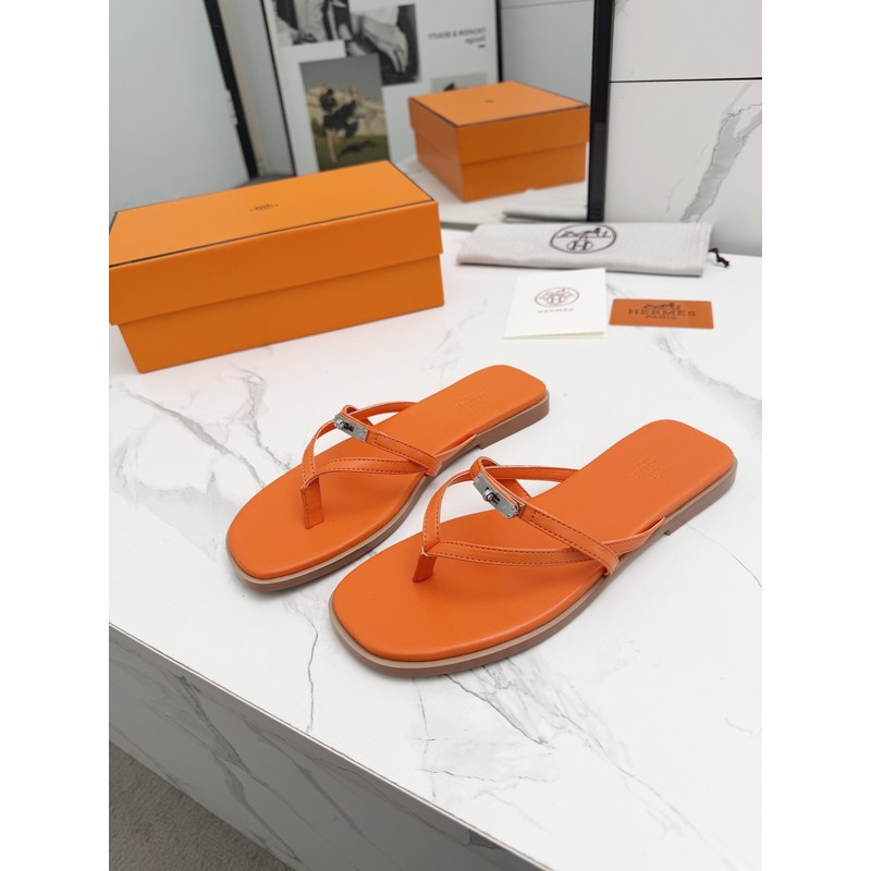 Hermès Thong Sandal 152