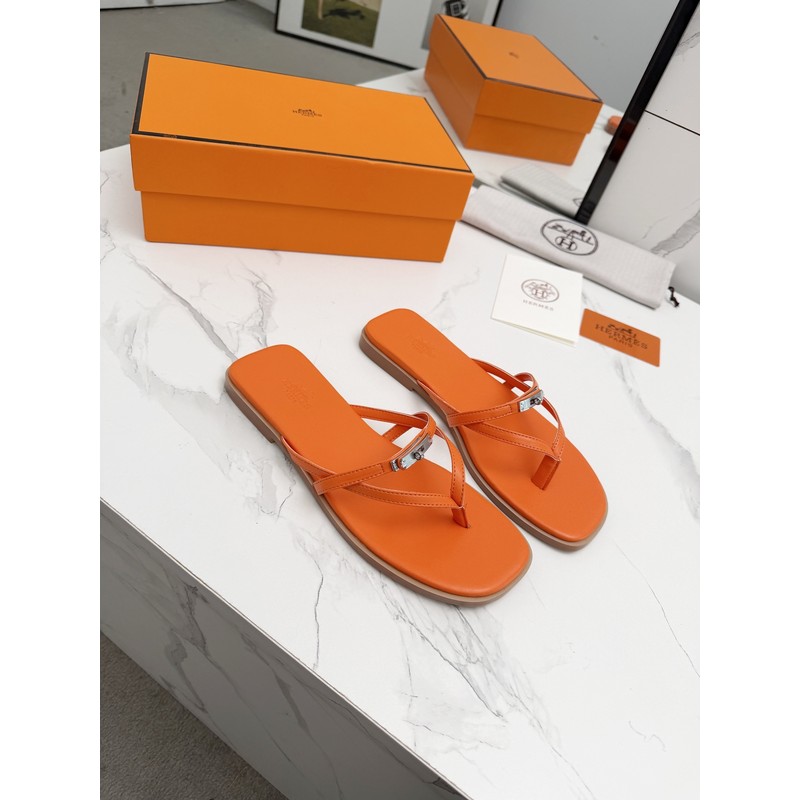 Hermès Thong Sandal 152