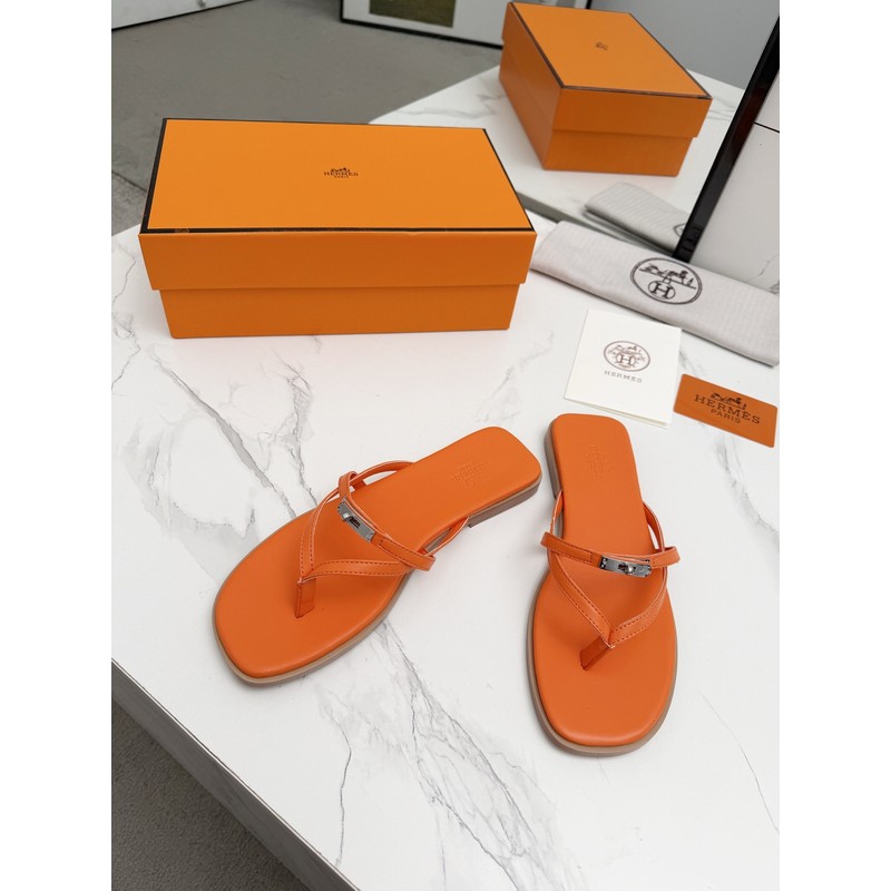 Hermès Thong Sandal 152