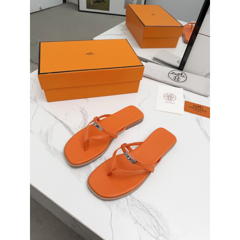 Hermès Thong Sandal 152