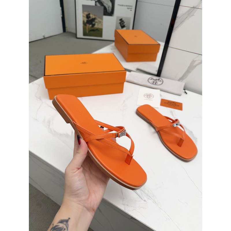 Hermès Thong Sandal 152