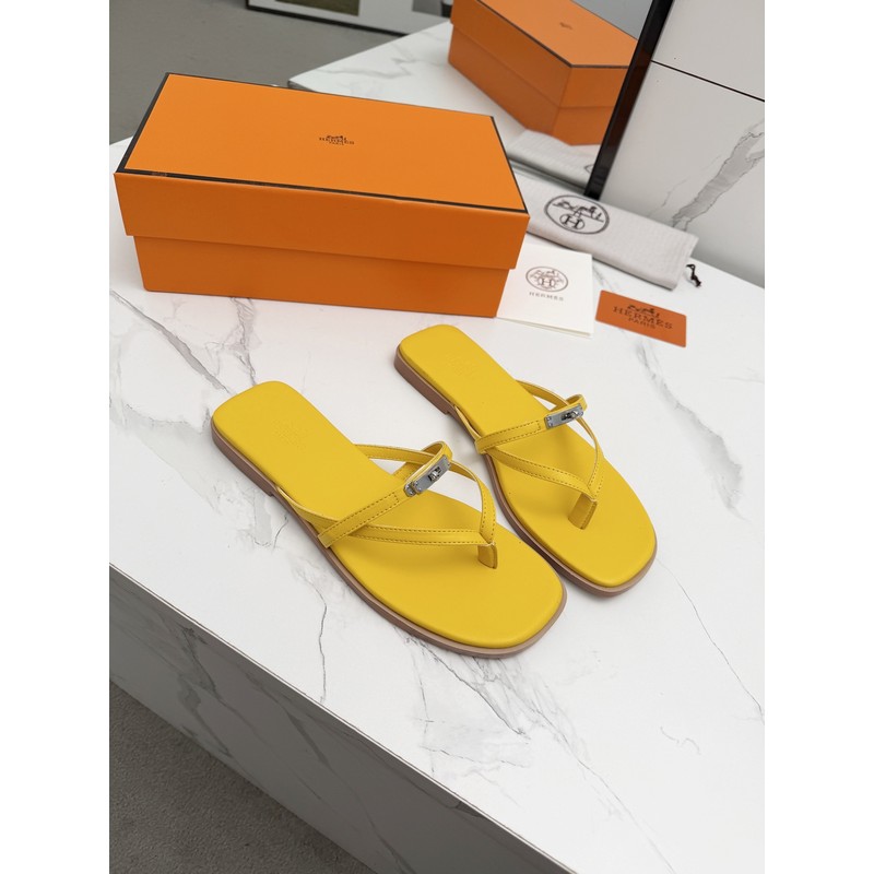 Hermès Thong Sandal 156