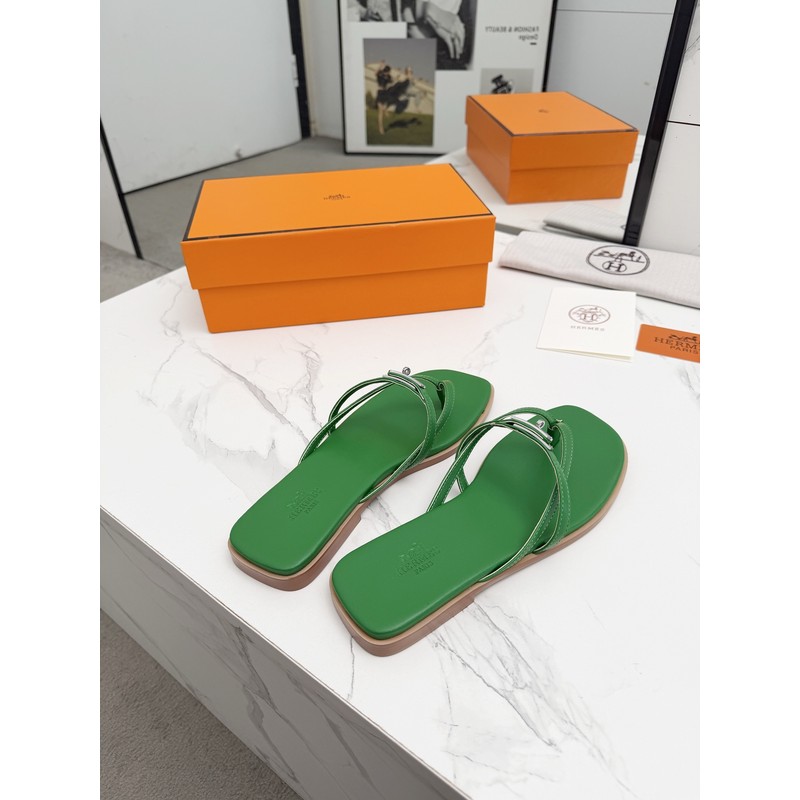 Hermès Thong Sandal 157