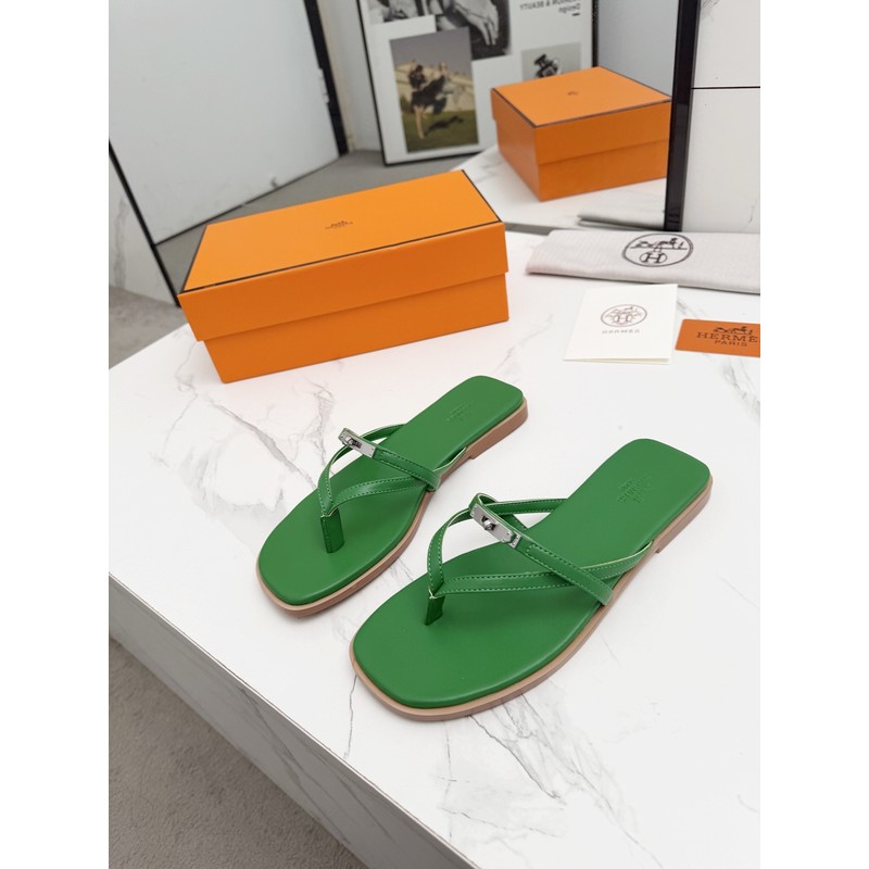 Hermès Thong Sandal 157