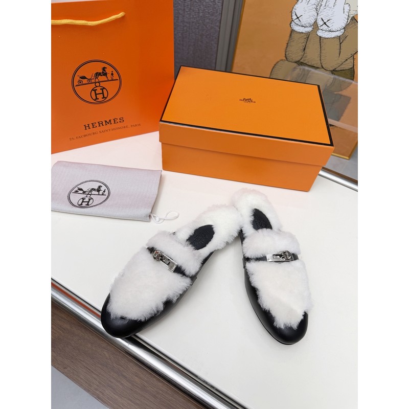 Hermès Shearling Loafer 159