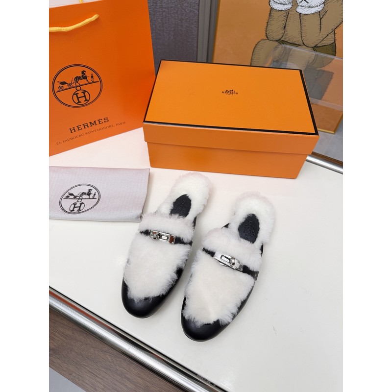 Hermès Shearling Loafer 159