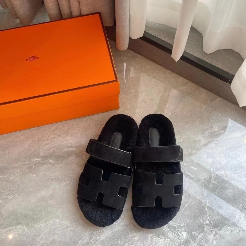 Hermès Oran Shearling Sandal 241