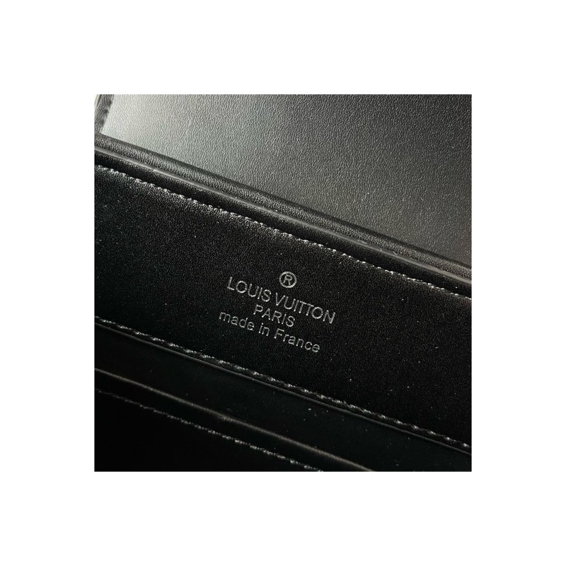 Louis Vuitton Capucines Monogram Bag