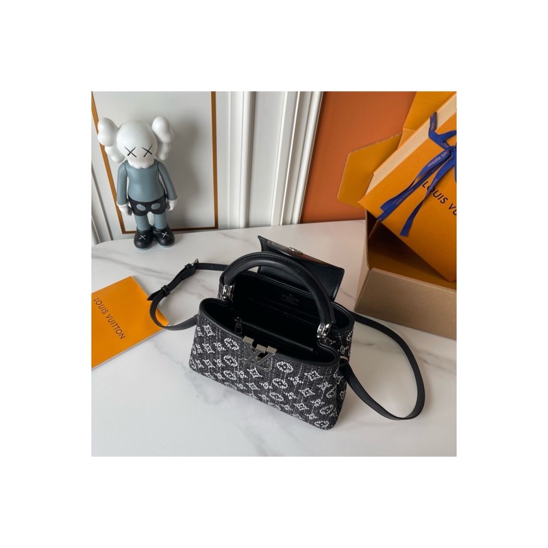 Louis Vuitton Capucines Monogram Bag