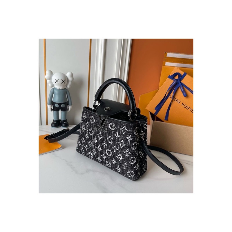 Louis Vuitton Capucines Monogram Bag