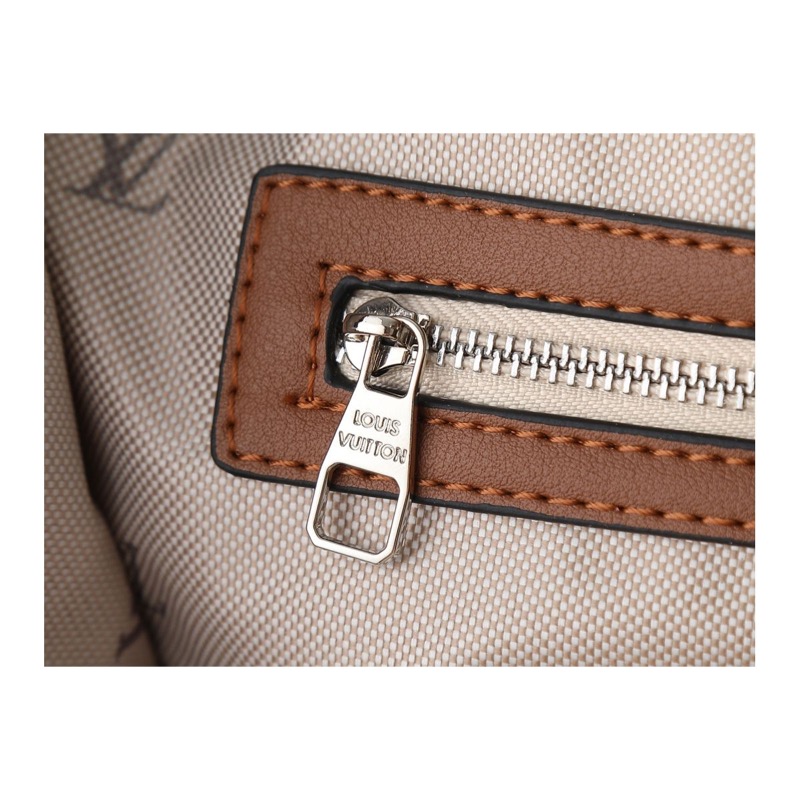 Louis Vuitton Crossbody Bag